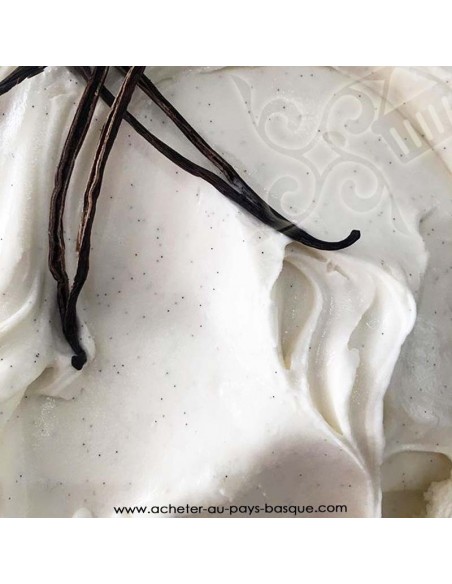glace parfum vanille - gâteau artisanal - maison dezamy glacier italien biarritz - livraison bayonne anglet