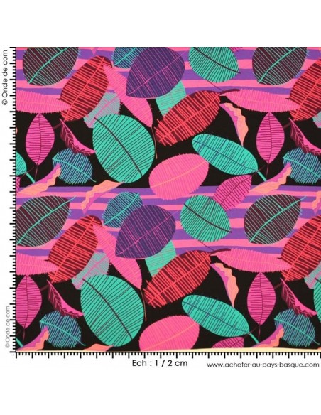Tissu Haute Couture Ungaro 100 % Soie feuilles colorées Docks Biarritz sur fond noir fushia mesure Habillement Docks Biarritz
