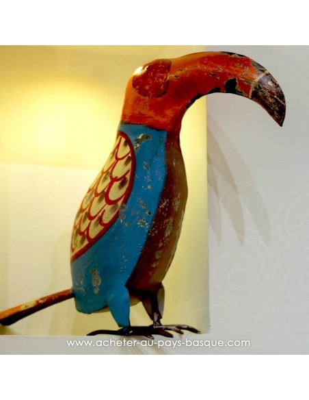 Toukan métal peint effet vieilli  Pas Sage et des rêves Biarritz - boutique décoration vente en ligne