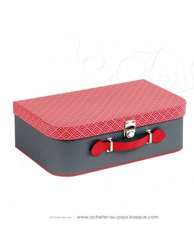 Achetez et composez votre coffret cadeau avec cette Valise carton déco scandinave poignée simili cuir rouge