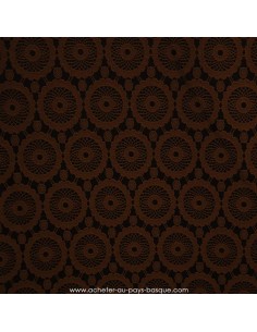 Damassé motif attrapes reves rosaces marron  polyester- Tissus Habillement - Tissus des Docks de la Negresse - Biarritz