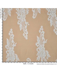 Tulle Brodé, tissu de mariage made in France - Tissu Habillement  - Tissus des Docks - Biarritz 2