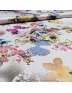 Tissu Satin de coton légèrement strech blanc motifs floraux fleurs papillons multicolore - tissus habillement au mètre 2