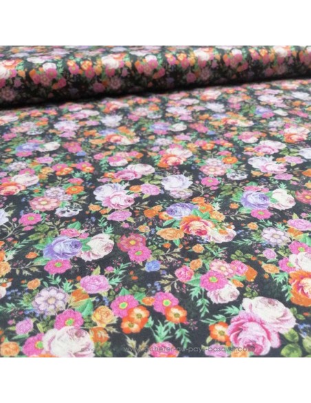 zoom Satin de coton légèrement strech noir bouquets de roses - tissus habillement au mètre Biarritz
