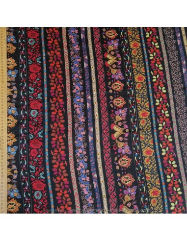 Tissu 100% soie noire avec fleurs Italie - tissus habillement soie italienne haute couture - mercerie Biarritz