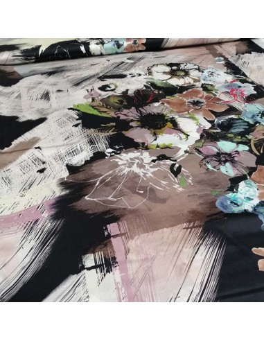 zoom Tissu 100% soie noir blanc gris fleurs - tissus habillement soie italienne haute couture - mercerie Biarritz