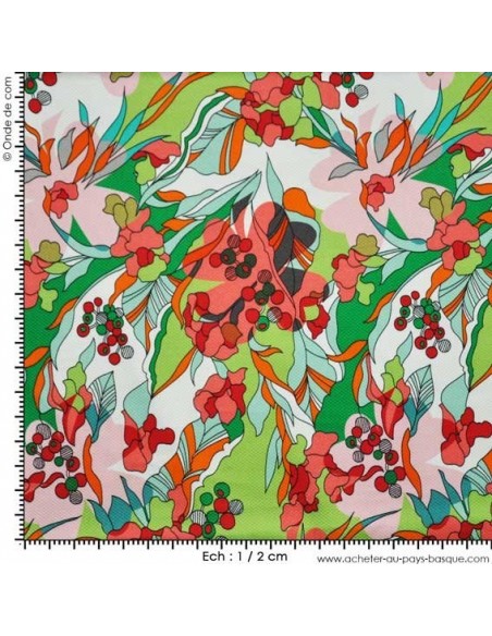 Piqué fleuri - Tissus Habillement Docks Biarritz en vente