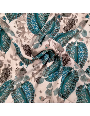Zoom Tissu Crêpe Viscose motif fond marin poisson bleu - tissus habillement au mètre Biarritz