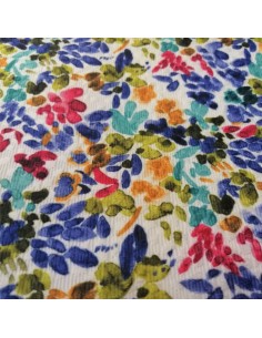 Piqué de polyCoton relief blanc motif floraux - Tissu habillement vente en ligne - vetement couturiere - Dock Biarritz 2