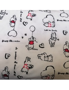 Tissu Disney enfant Jersey blanc coton Winnie l'ourson coeurs - Tissus habillement au mètre vente en ligne Biarritz