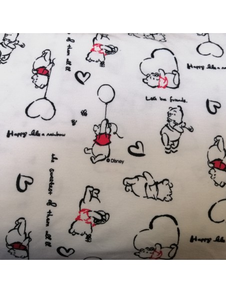 Tissu Disney enfant Jersey blanc coton Winnie l'ourson coeurs - Tissus habillement au mètre vente en ligne Biarritz