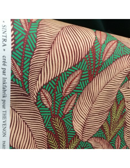 zoom tissu coton SINTRA Thévenon feuillages vert fond aubergine - Tissus Ameublement au mètre - rideaux réfection siège