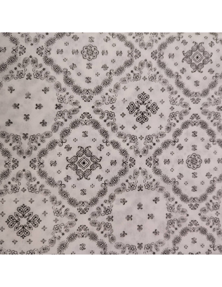 Tissu Coton noir et blanc motif paisley bandana - Tissus habillement au mètre vente en ligne - mercerie biarritz