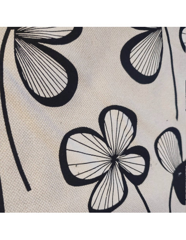 Zoom tissu toile coton savoie motif fleurs noires Stof SUERTE - tissus ameublement au mètre - coussin rideaux nappe