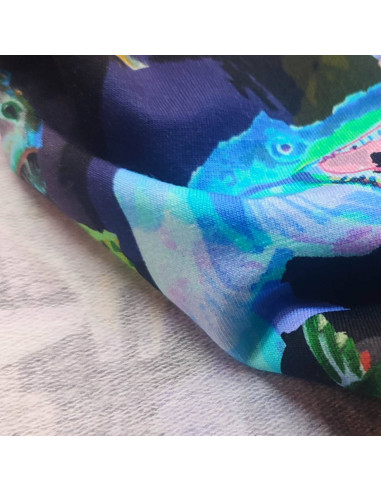 Zoom tissu sweat léger jersey noir dinosaure digital by POPPY - Tissus habillement au mètre - vetement couturiere - Biarritz