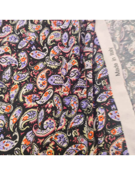 Zoom Tissu Jersey viscose paisley cachemire noir - Tissus habillement au mètre vente en ligne - vetement couturiere